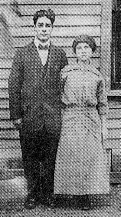 Aug 26,1913: wedding picture of Oliver nd Lucy (Sturgill) Blakeman