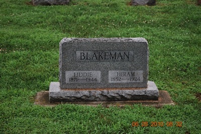 Hiram Blakeman May 19 1852-Jun 26 1924 / Liddie McKinght Feb 27 1871-Jun 21 1944
